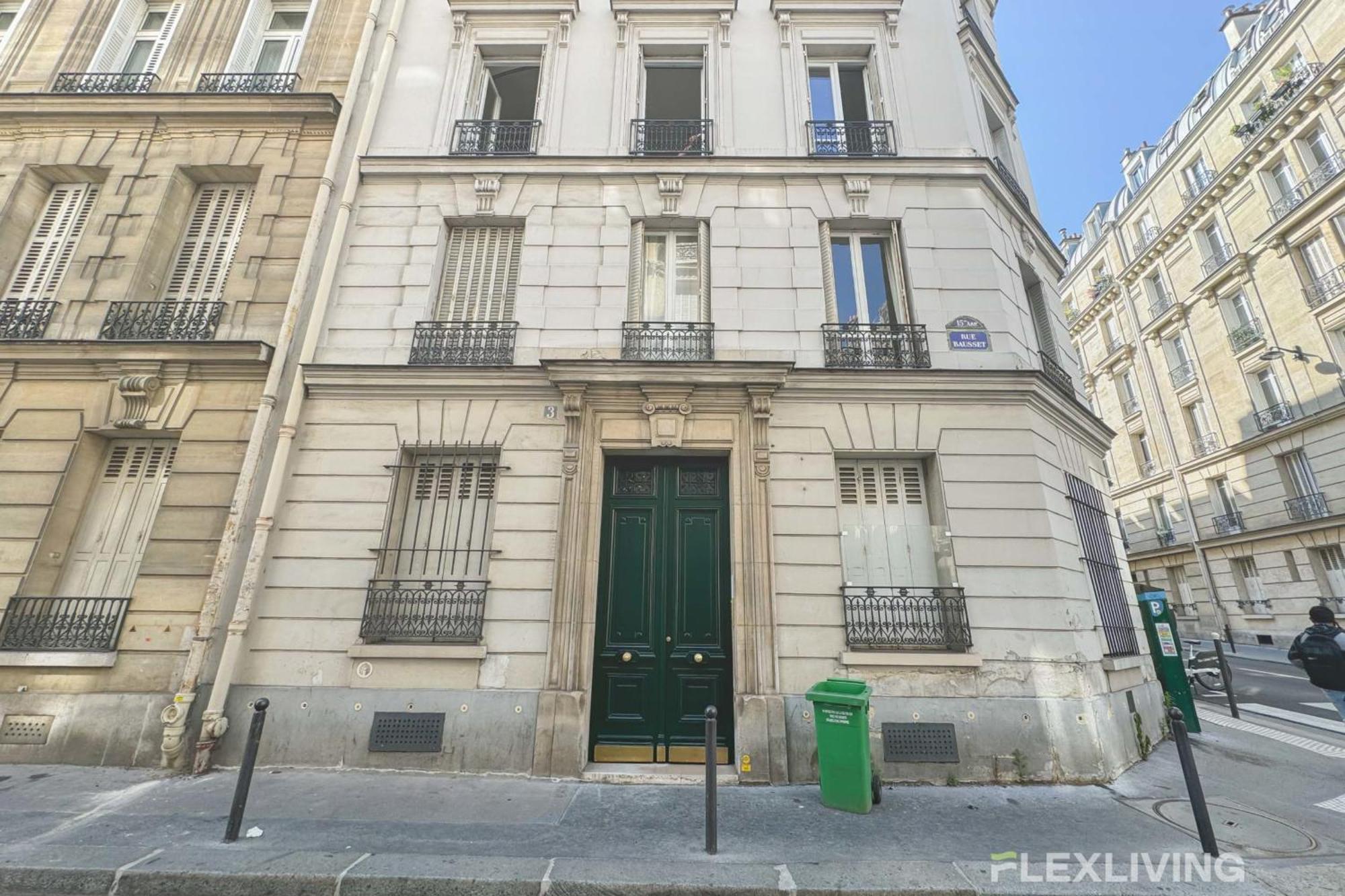 Flexliving - - Bausset Holiday home Paris